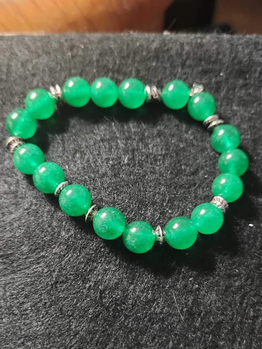 Hand Crafted Green Bead Bracelet with Silver Accents